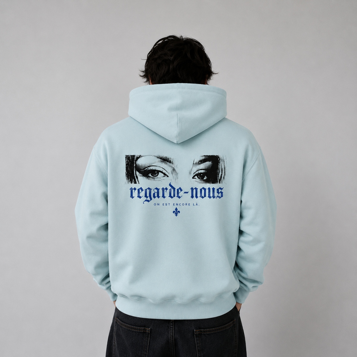 Le Hoodie « Encore Là »